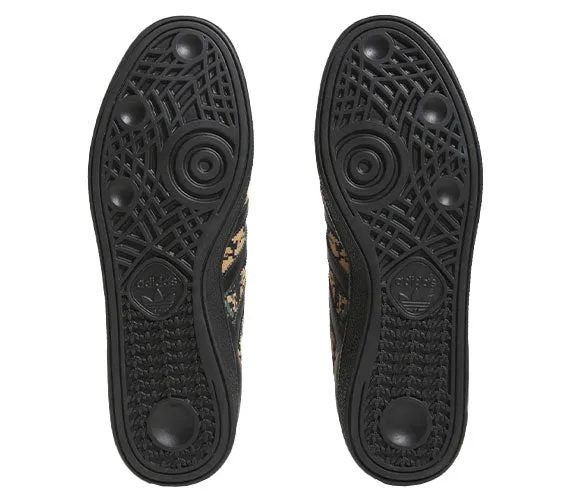 Adidas Busenitz - Core Black/Cardboard/Gold Metallic