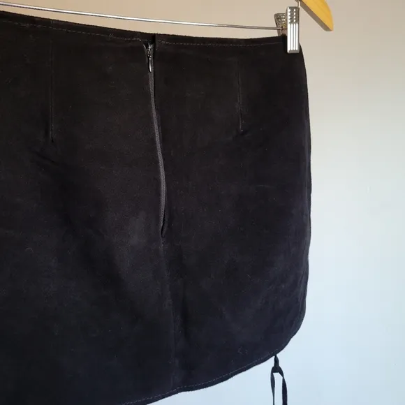 American Vintage Suede Mini Skirt