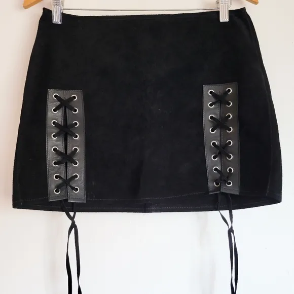 American Vintage Suede Mini Skirt