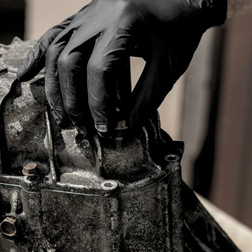 Black Nitrile Gloves - 100 gloves