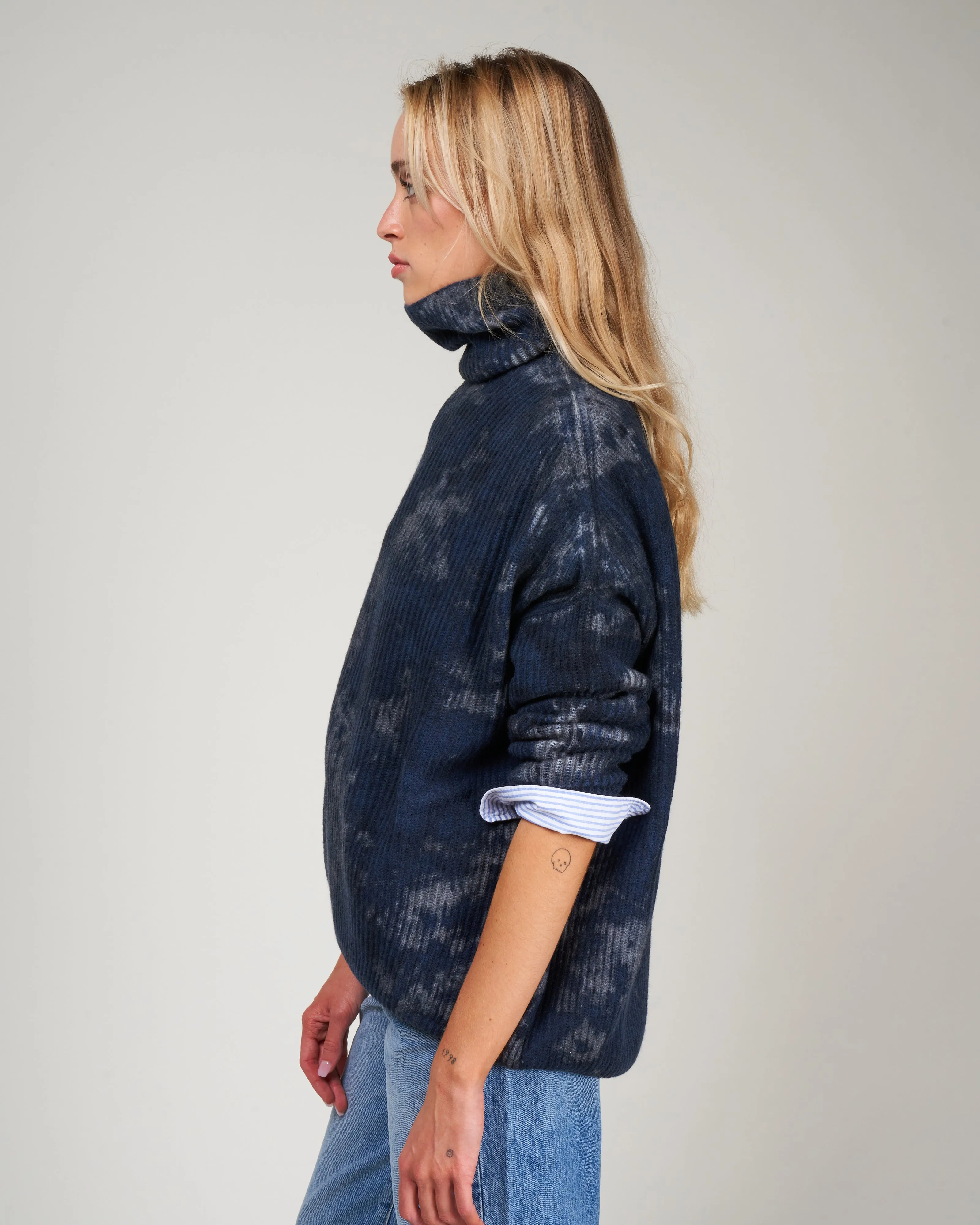 boreal ribbed high neck pullover - lake