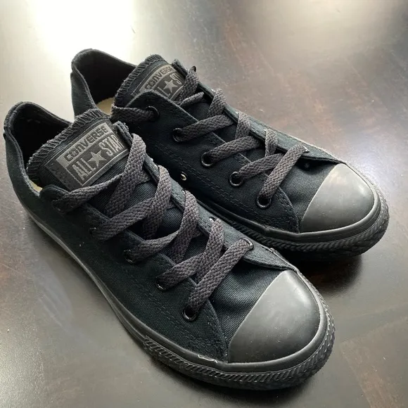 Converse Chuck Taylor Sneakers Size 2