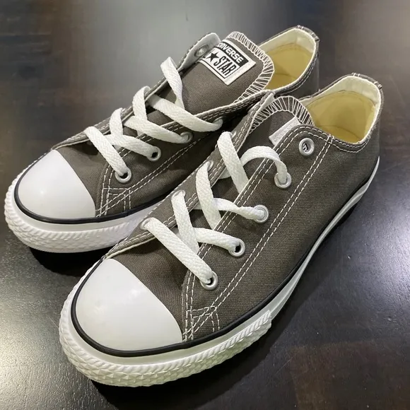 Converse Chuck Taylor Sneakers Size 2