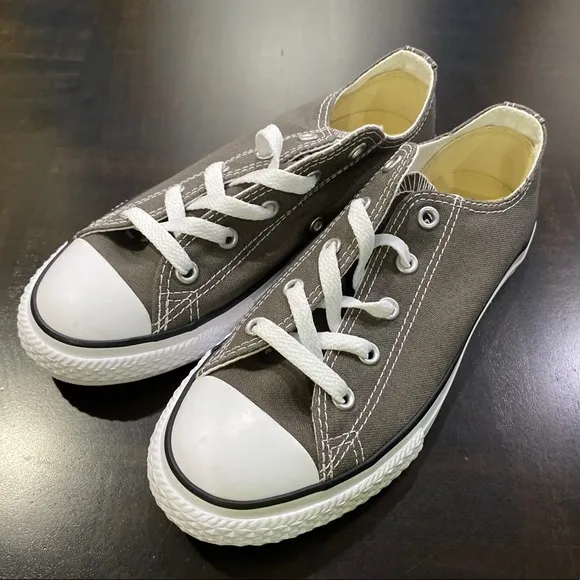 Converse Chuck Taylor Sneakers Size 2