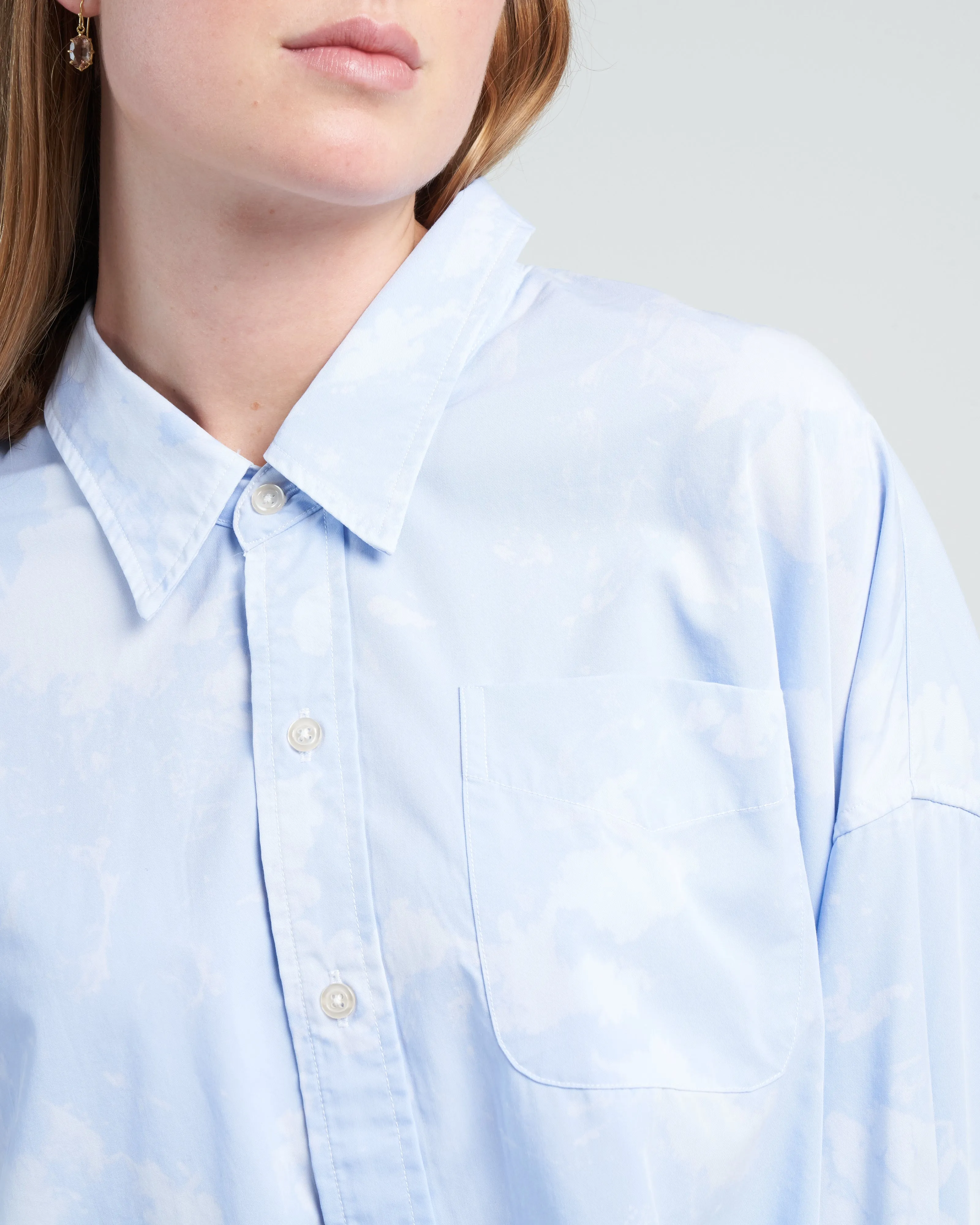 drop neck cropped shirt - cloudy blue