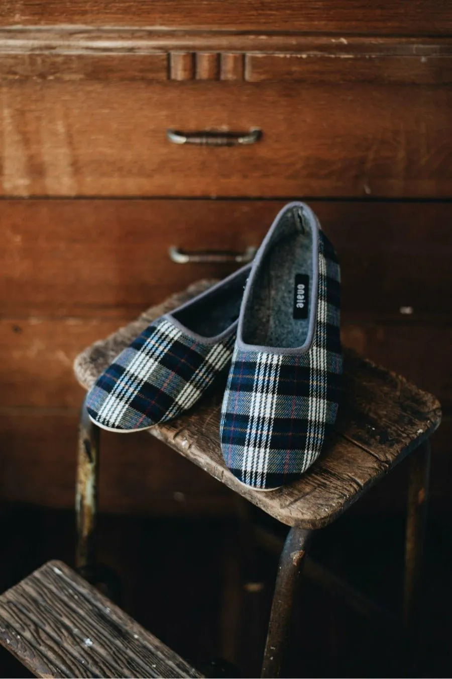 Felt Check Slippers