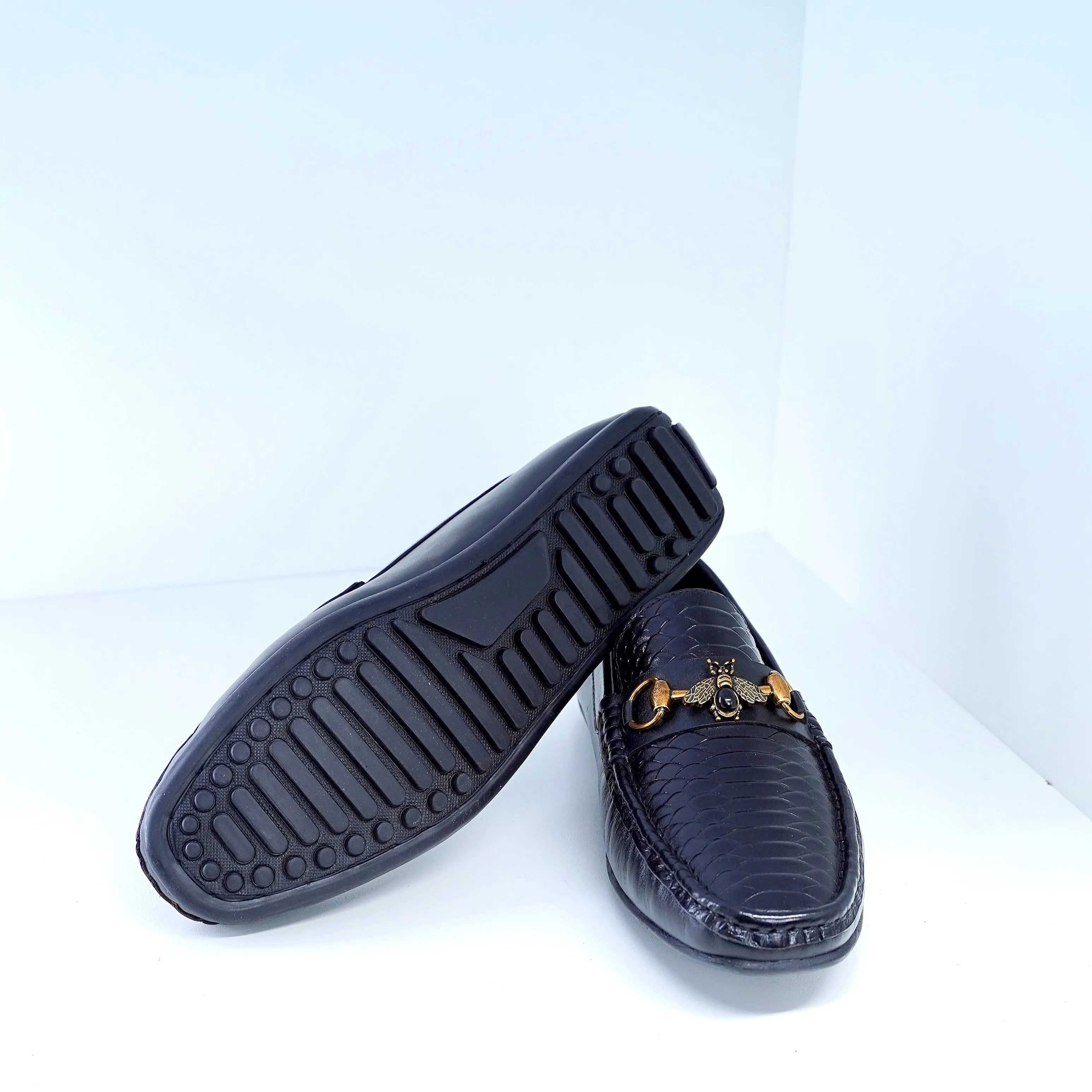 Fishbee - BLK (hamdmade leather moccasins)