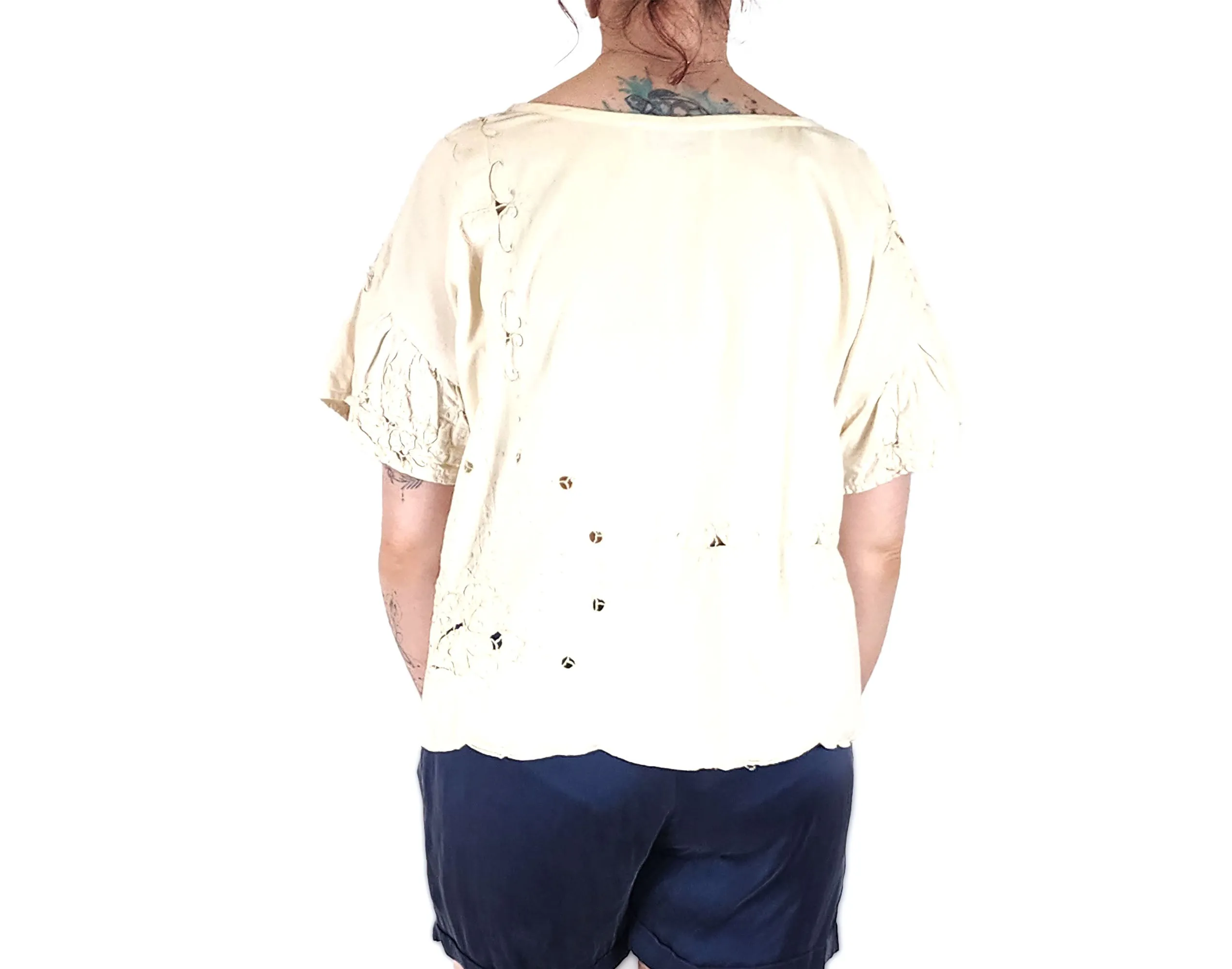 Honest Studios cream cotton top size Medium