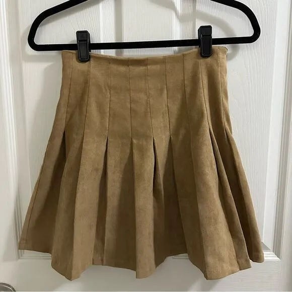 JULIE BROWN New York Fall Collection “The Kirby Skirt” Women’s S, mocha, pleated