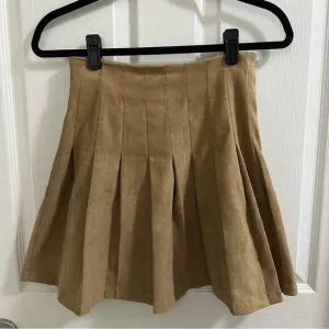 JULIE BROWN New York Fall Collection “The Kirby Skirt” Women’s S, mocha, pleated