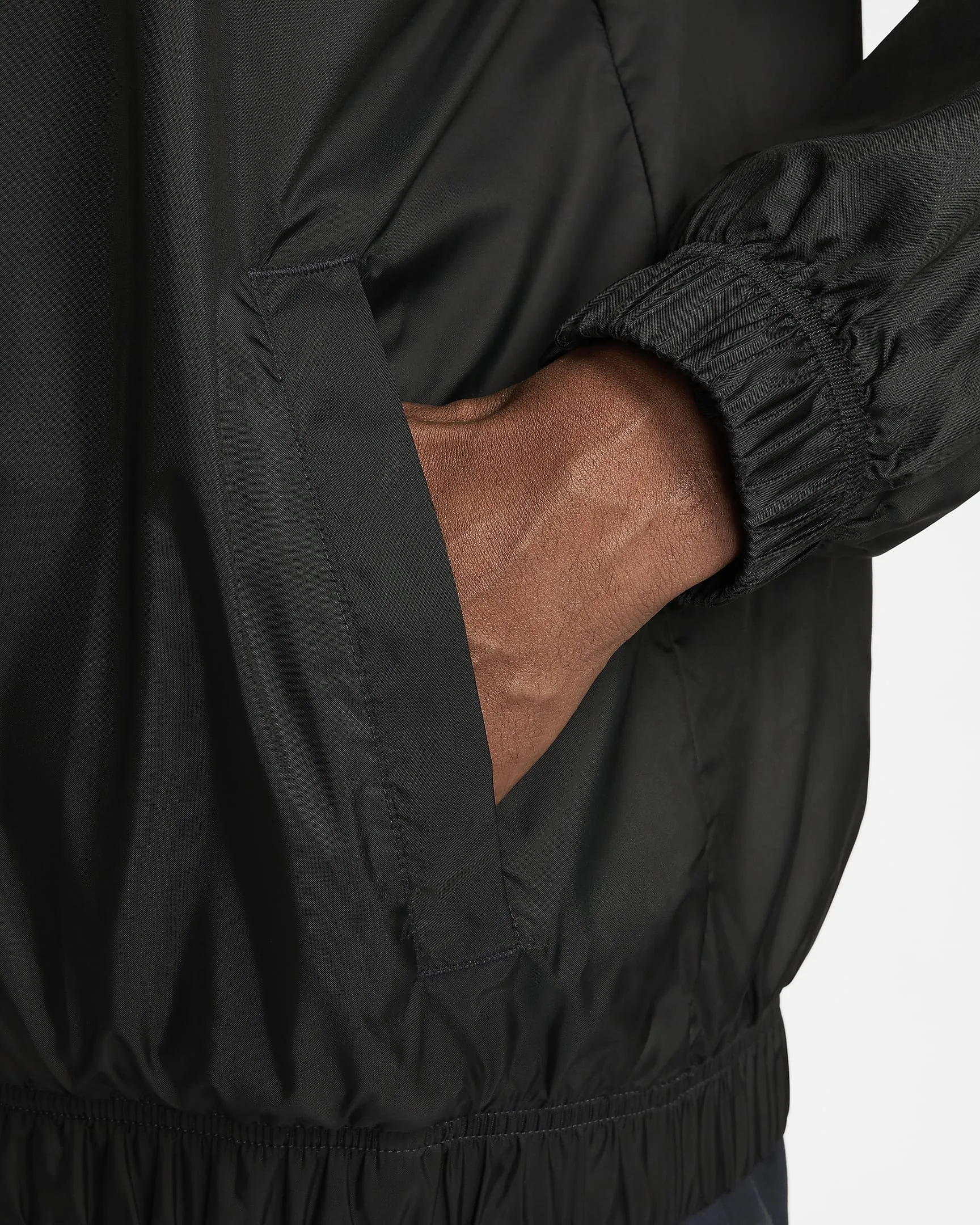 Liverpool FC Windrunner Men's Nike Soccer Anorak Jacket