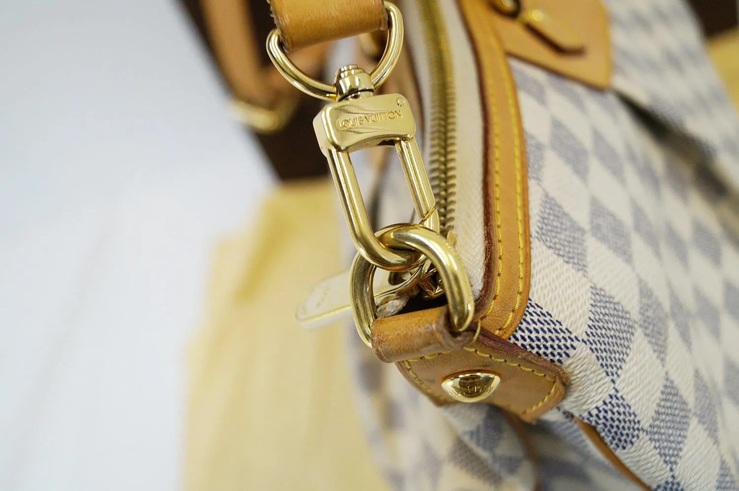 LOUIS VUITTON Damier Azur Siracusa GM Shoulder Handbag