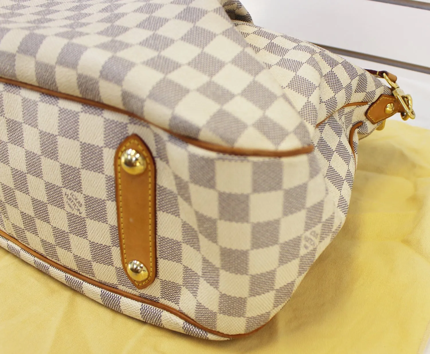 LOUIS VUITTON Siracusa GM Damier Azur Shoulder Bag