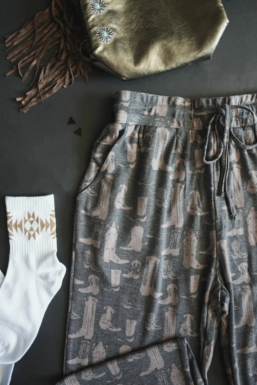 Loungy Lariat Joggers - Boot Scoot