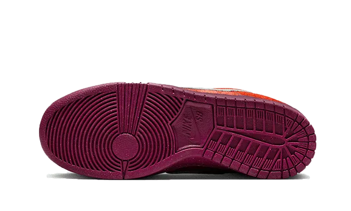 Nike SB Dunk Low Mystic Red Rosewood