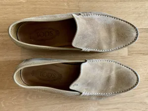 Tod’s Beige Suede Slippers