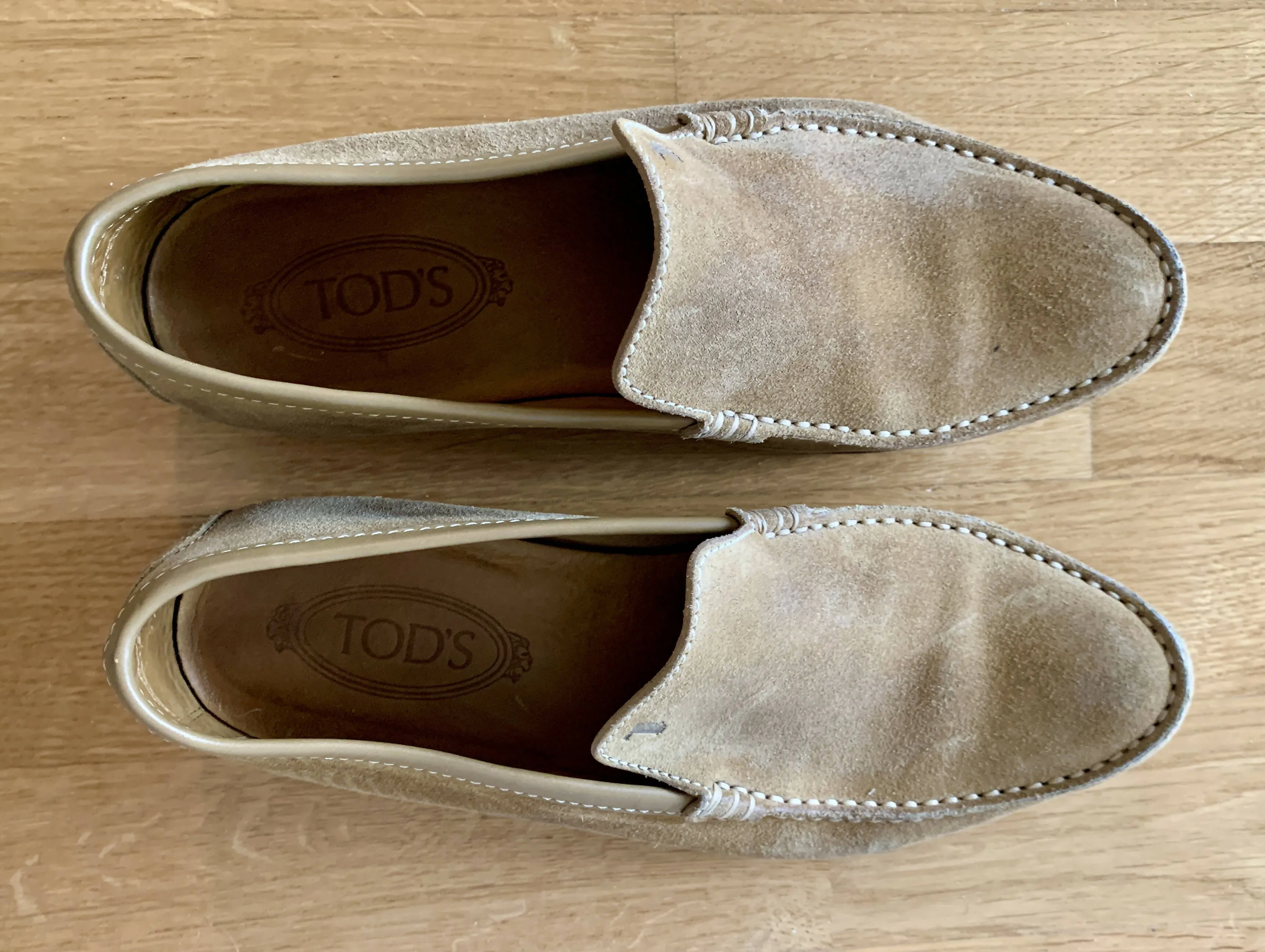 Tod’s Beige Suede Slippers