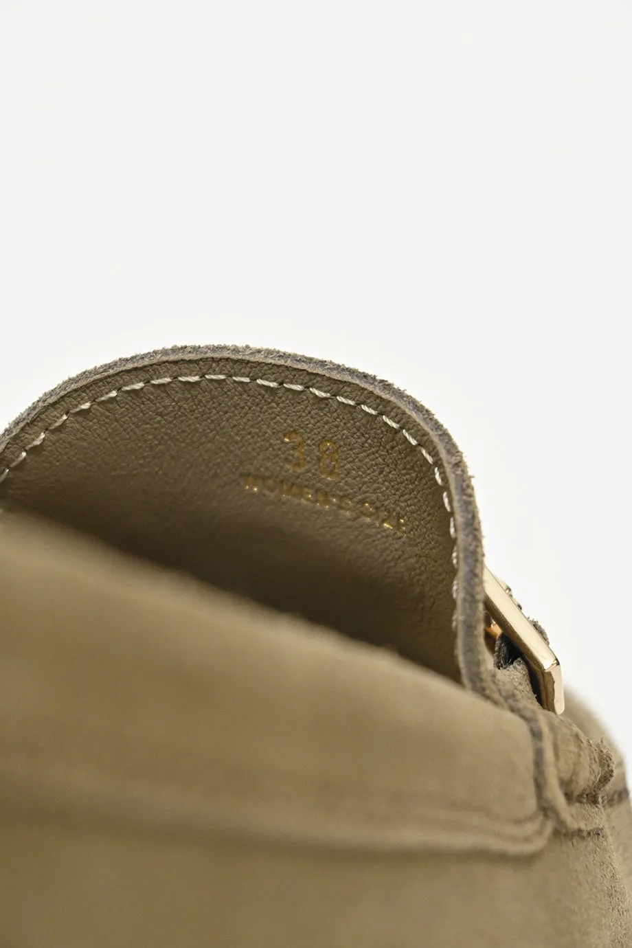 [WS6481] Tod's | Slip-ons