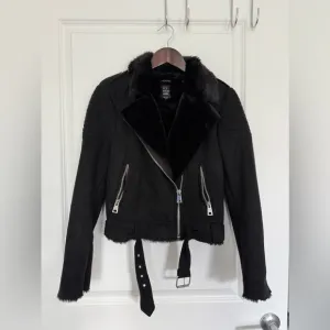 ZARA Motorcycle style jacket XS fur lined black suede