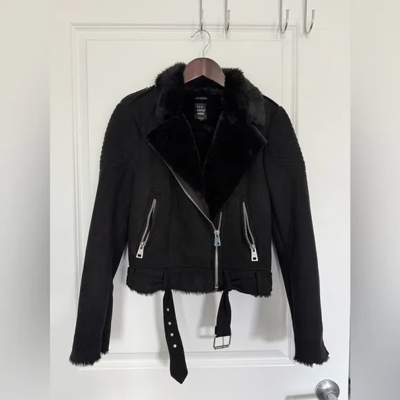 ZARA Motorcycle style jacket XS fur lined black suede